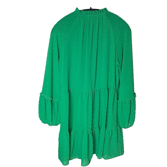 CeCe Green Long Sleeve V-Neck Ruffled Clip Dot Dress Size Medium Lined - Picture 2 of 6